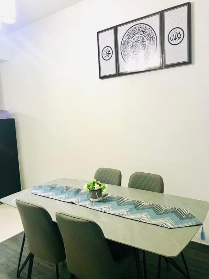 Chempaka Homestay Seri Iskandar Exterior foto